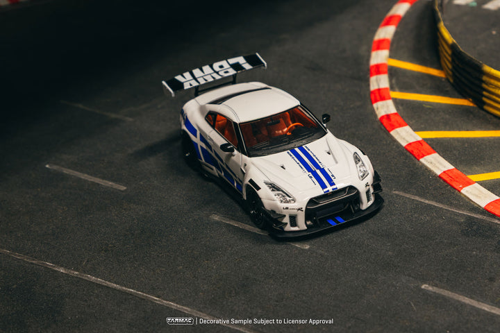 [Preorder] Tarmac Works 1:43 LB-WORKS NISSAN GT-R R35 type 2 White - licensed by Nissan T43-019-WH