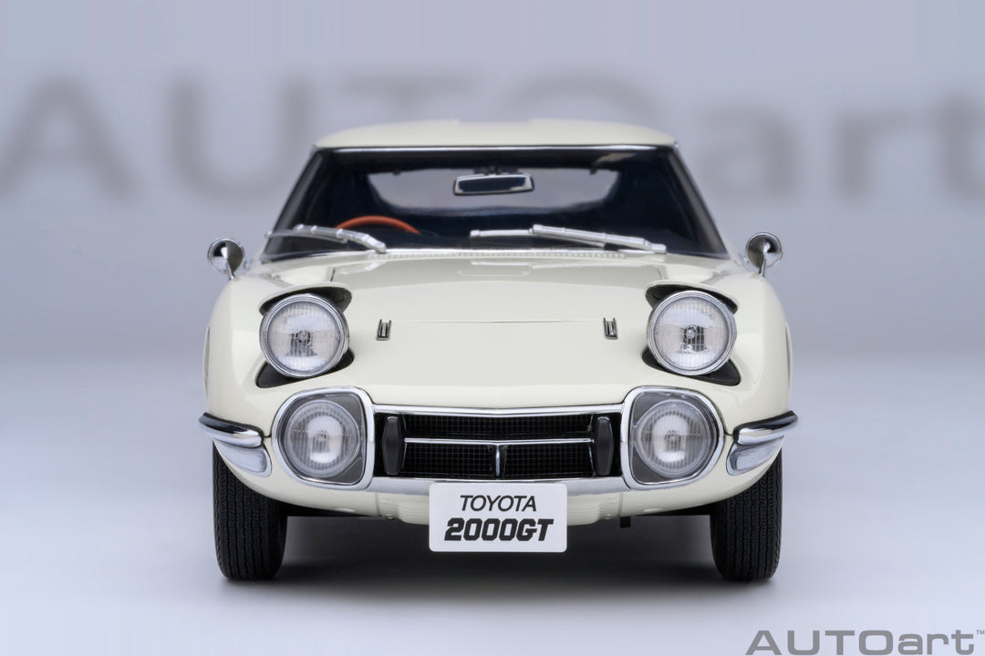[Preorder] AUTOart 1:18 Toyota 2000GT 1967 White 79546