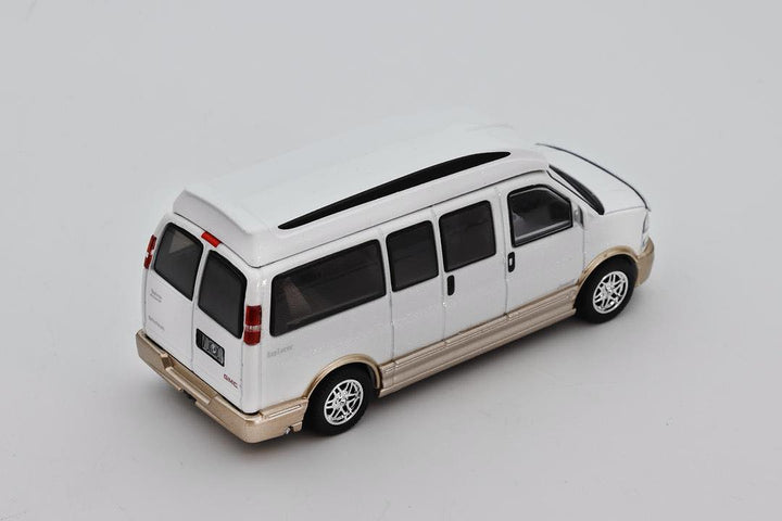 [Preorder] Shadow 1:64 SAVANA EXPLORER LIMITED SE LHD (3 Colours) LL-057-287/LL-057-289/LL-057-290