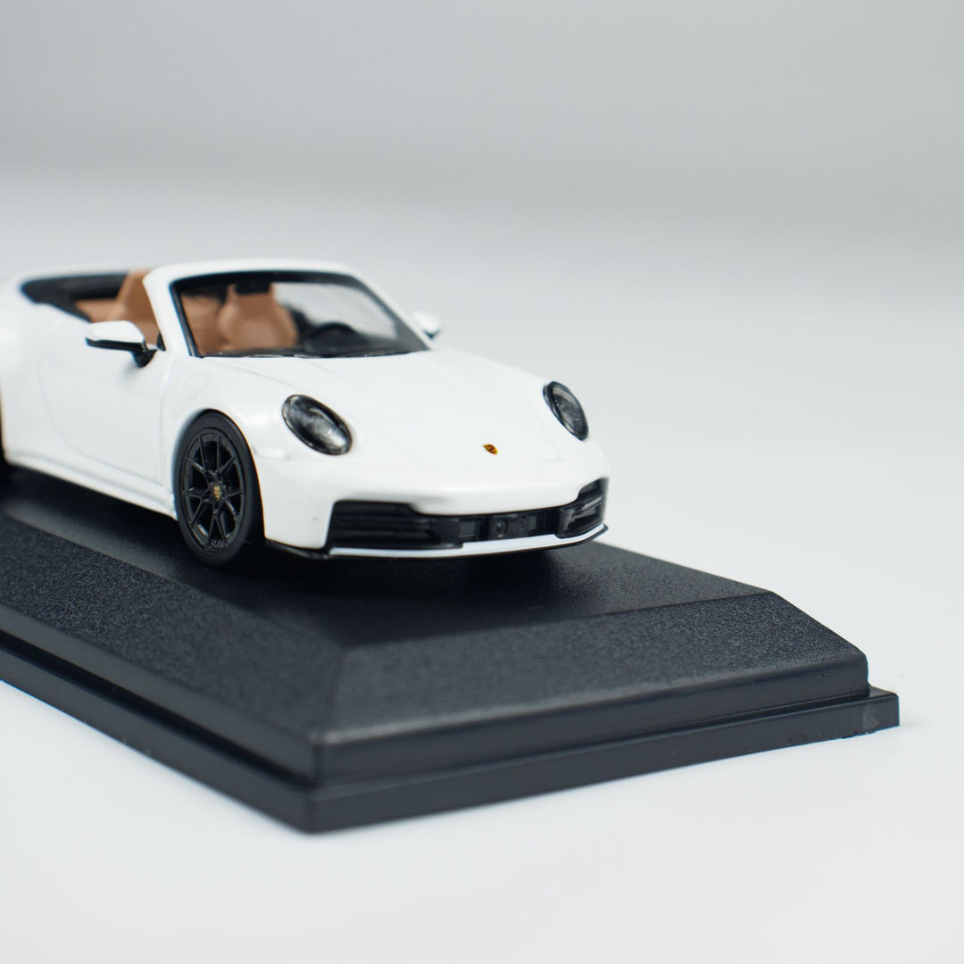 [Preorder] Minichamps 1:64 PORSCHE 911(992.2) CARRERA CABRIOLET CLDC 643064036