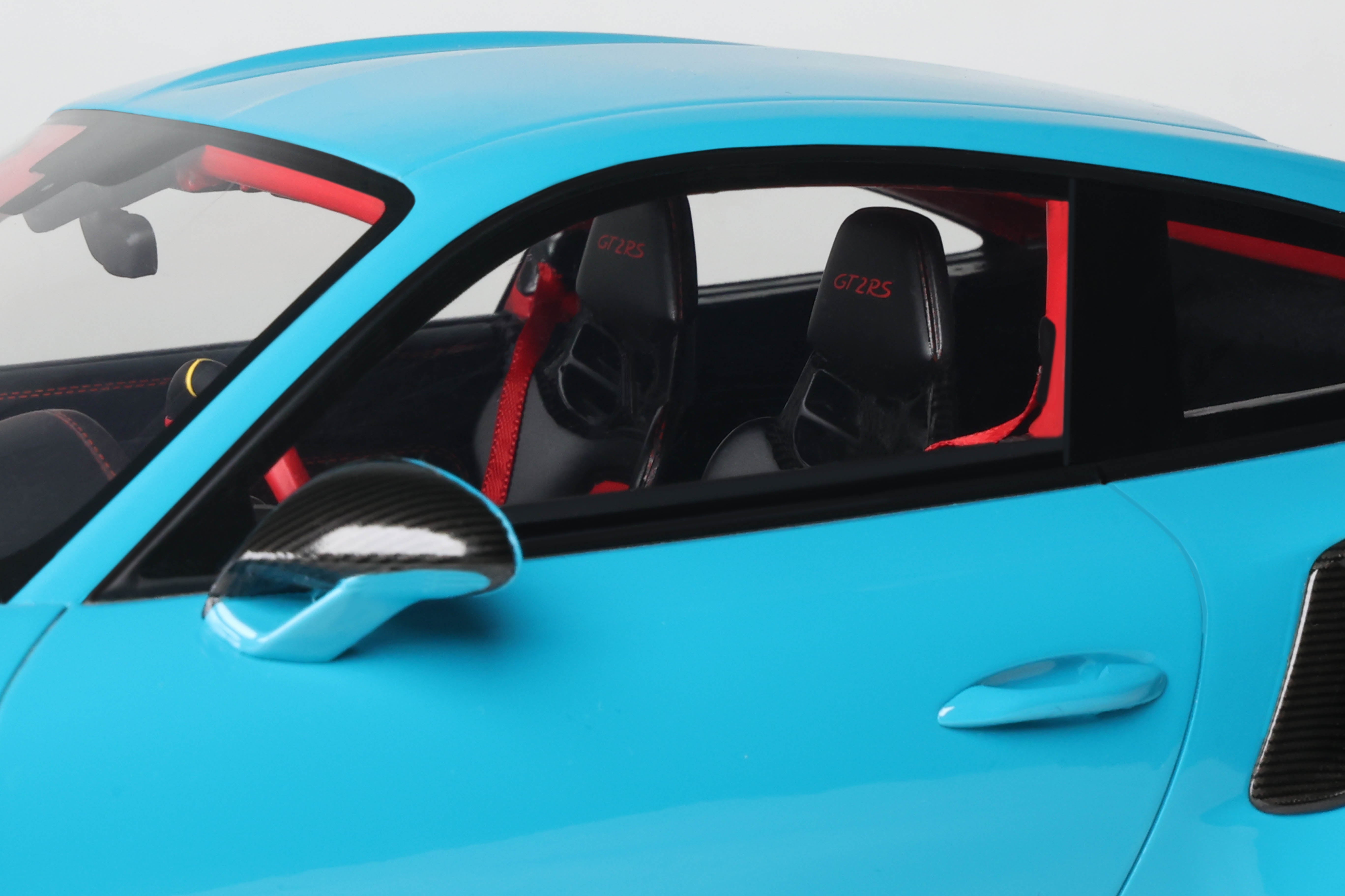 Preorder] GT Spirit 1:12 PORSCHE 911 [991.2] GT2 RS MIAMI BLUE