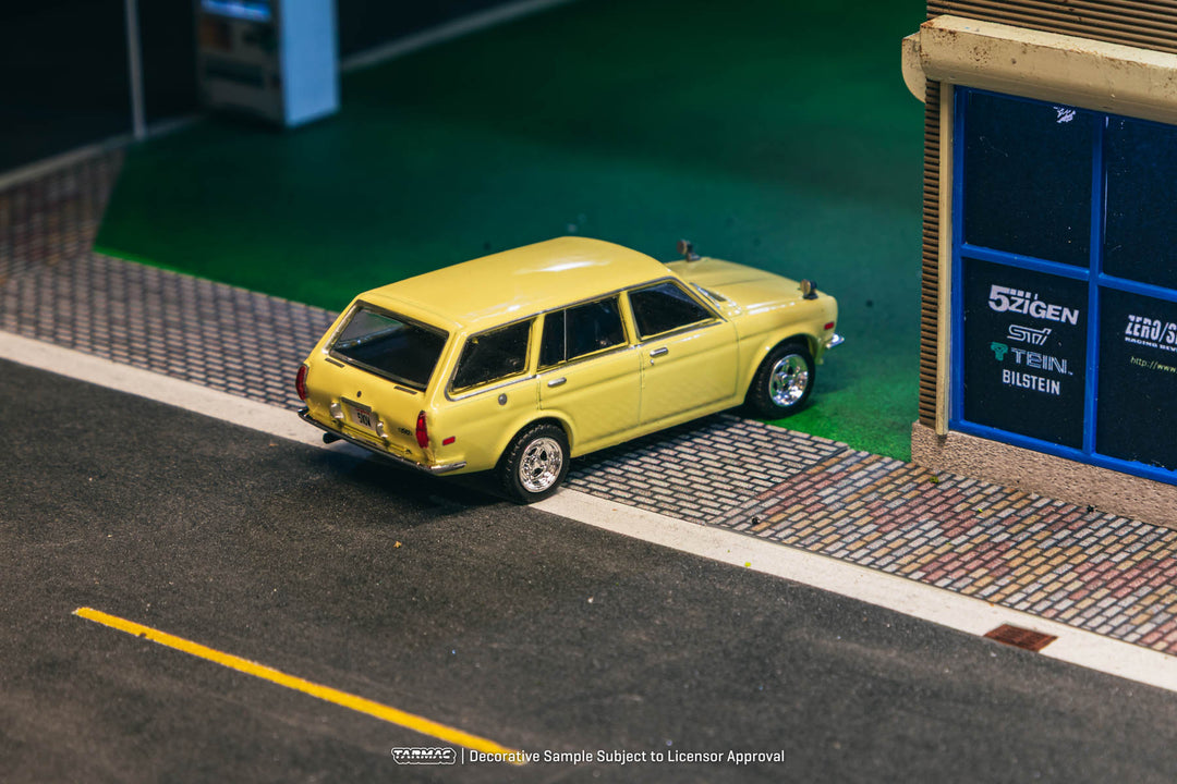[Preorder] Tarmac Works 1:64 Datsun Bluebird 510 Wagon Yellow T64G-026-YL