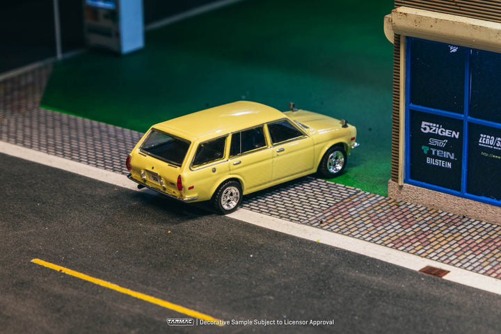 [Preorder] Tarmac Works 1:64 Datsun Bluebird 510 Wagon Yellow T64G-026-YL