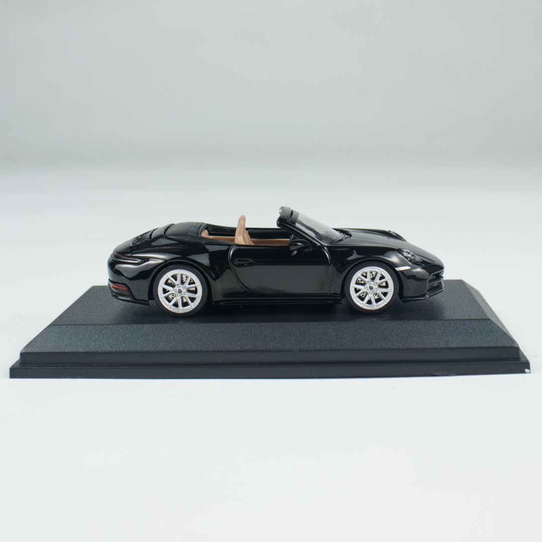 [Preorder] Minichamps 1:64 PORSCHE 911(992.2) CARRERA CABRIOLET  CLDC 643064035