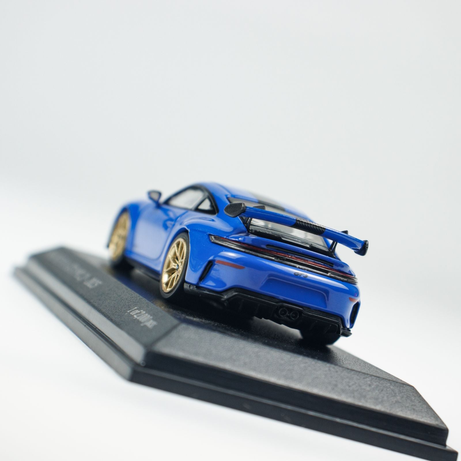 Minichamps 1:64 PORSCHE 911 (992.2) GT3 - 2025 - BLUE CLDC