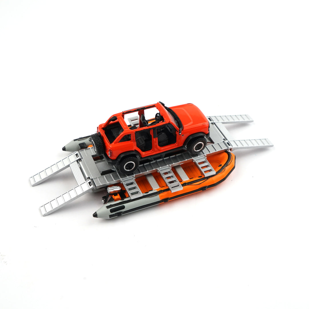 [Preorder] XCARTOYS 1:64 Ford Bronco Gen6 - Orange with all terrain crossing gear set X32-02