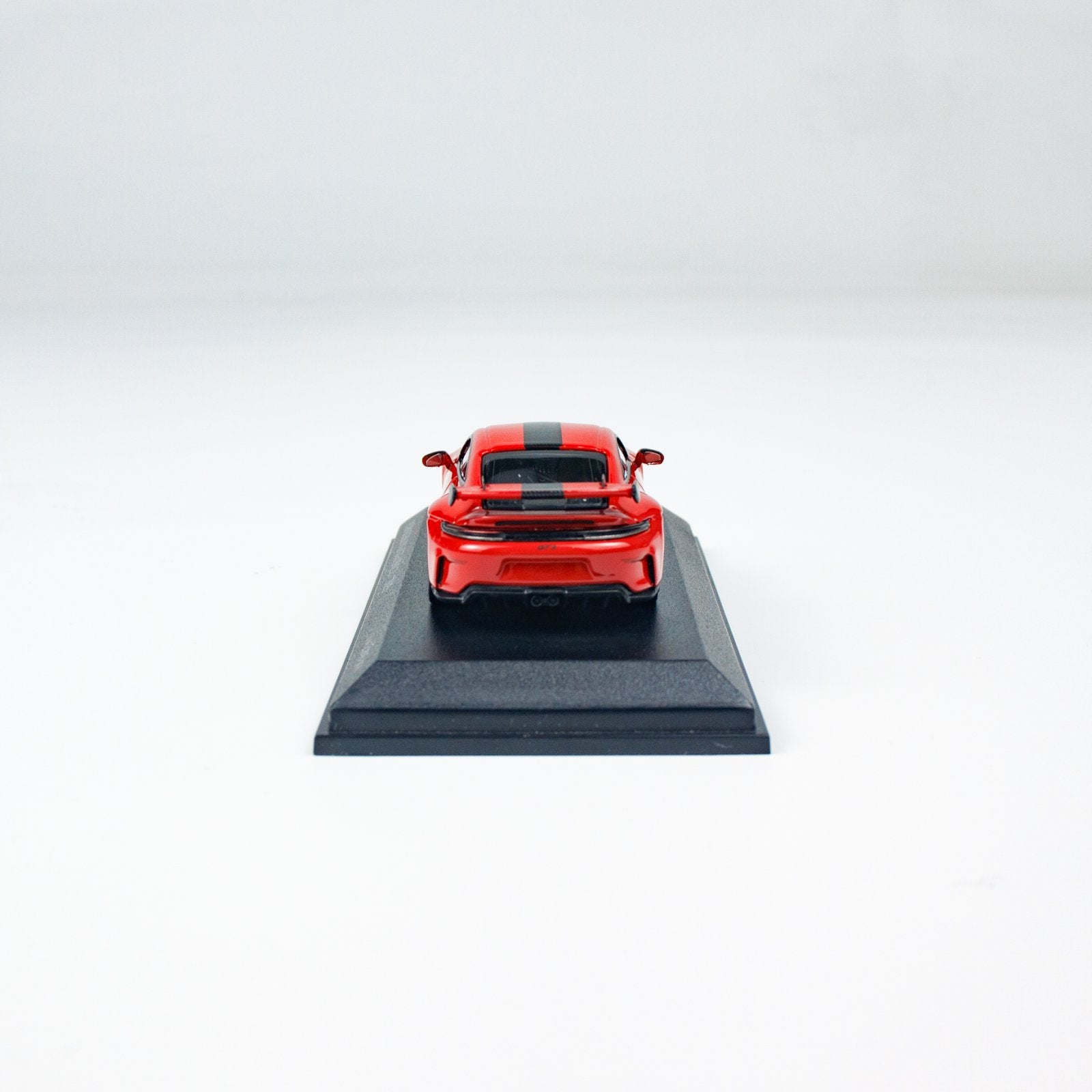 Minichamps 1:64 PORSCHE 911 (992.2) GT3 - 2025-RED CLDC 643064223