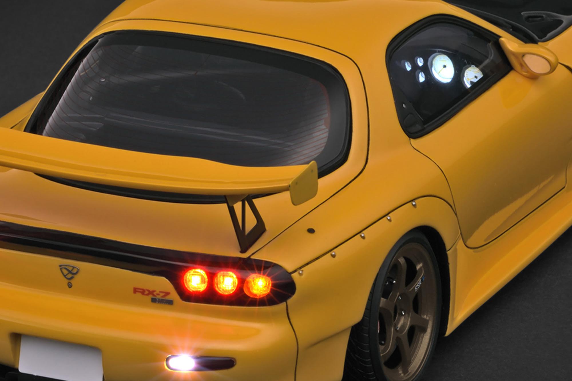 Preorder] Ignition Model 1:18 INITIAL D Mazda RX-7 (FD3S