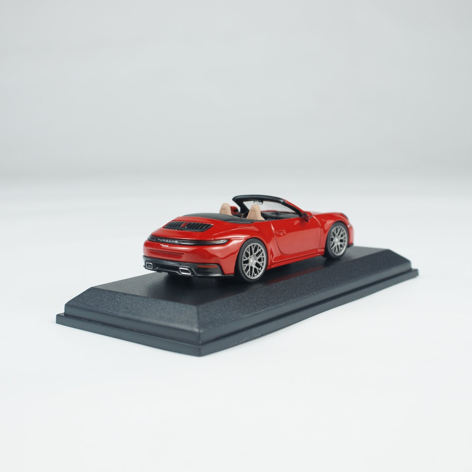 Preorder] Minichamps 1:64 PORSCHE 911 (992.2) CARRERA CABRIOLET