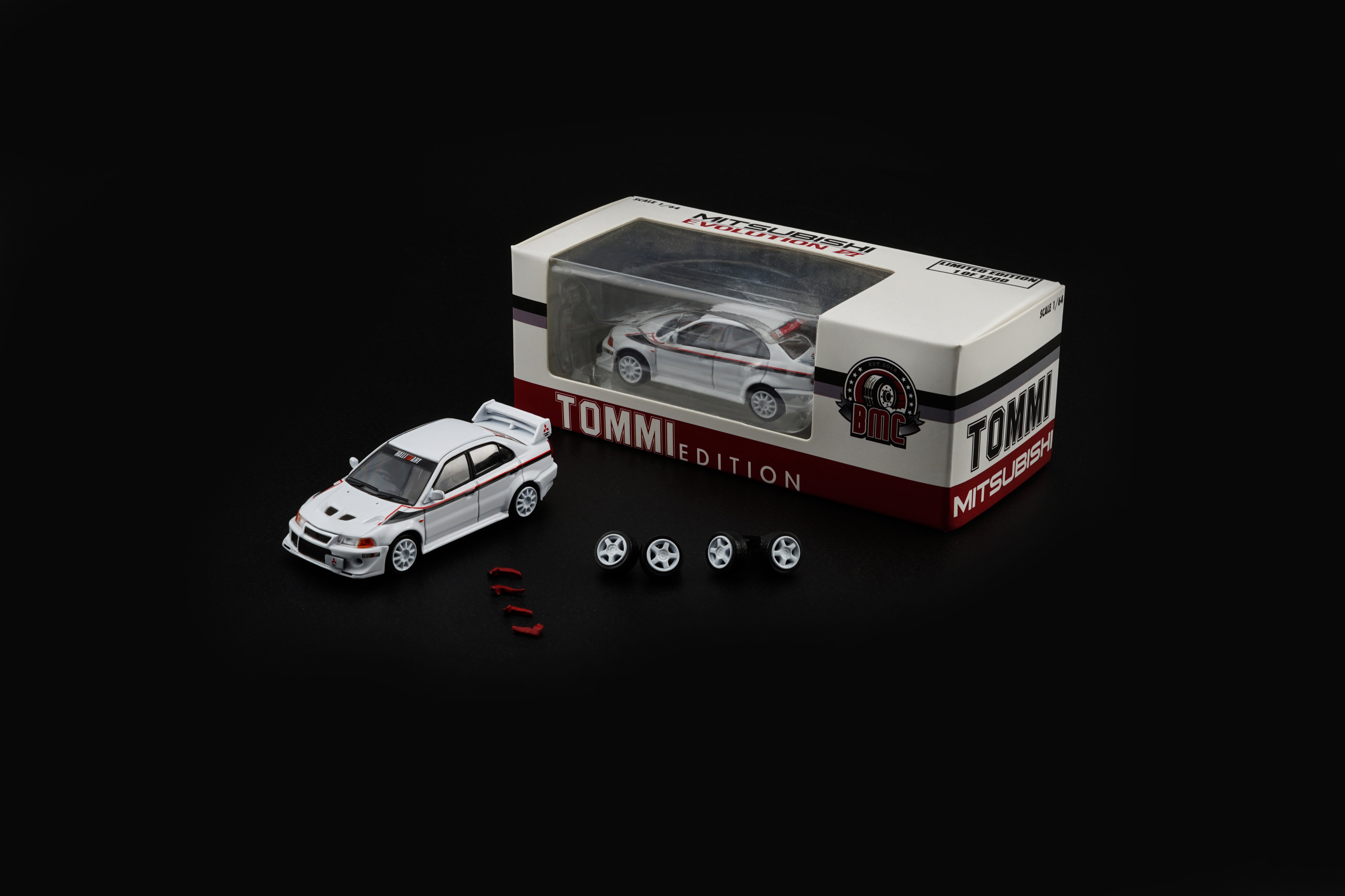 BM Creation 1:64 Mitsubishi Lancer EVO 6.5 -White Tommi Edition