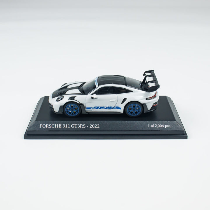 [Preorder] MINICHAMPS 1:64 PORSCHE 911 (992) GT3 RS - 2022 CLDC 643062122