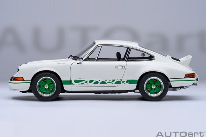 AUTOart 1:18 Porsche 911 Carrera 2.7 RS Grand Prix White / Green Stripes 78031
