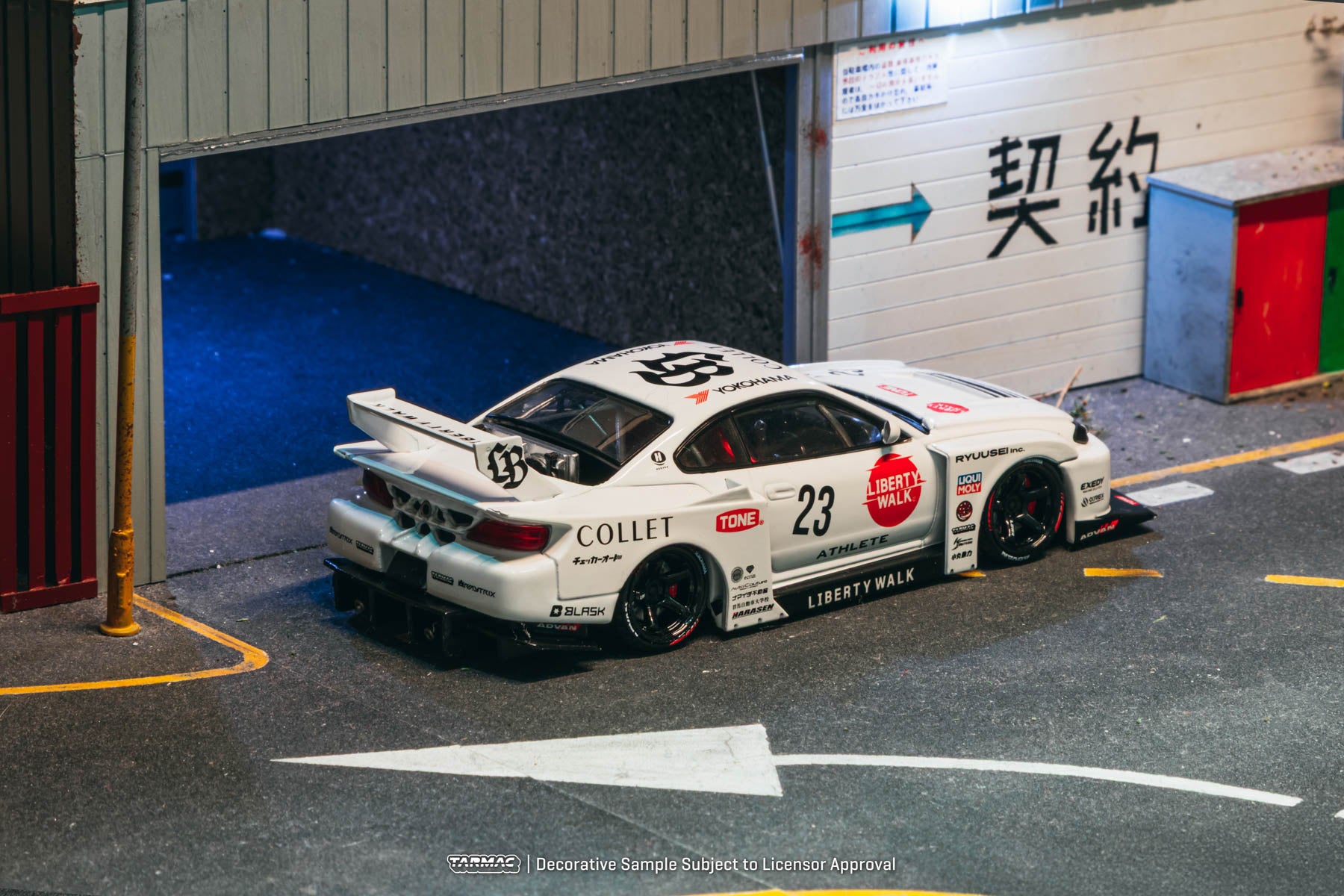 Preorder] Tarmac Works 1:43 LB-Super Silhouette Nissan SILVIA (S15