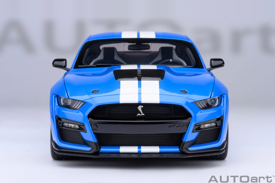 [Preorder] AUTOart 1:18 Ford Mustang Shelby GT500 (Grabber Blue) 73094