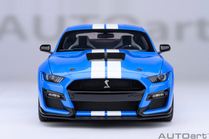 [Preorder] AUTOart 1:18 Ford Mustang Shelby GT500 (Grabber Blue) 73094