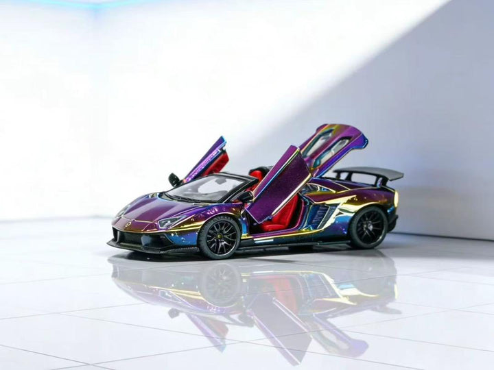 Rhino Model 1:64 Lamborghini LP720-4 Roadster LBWK (2 Colours)
