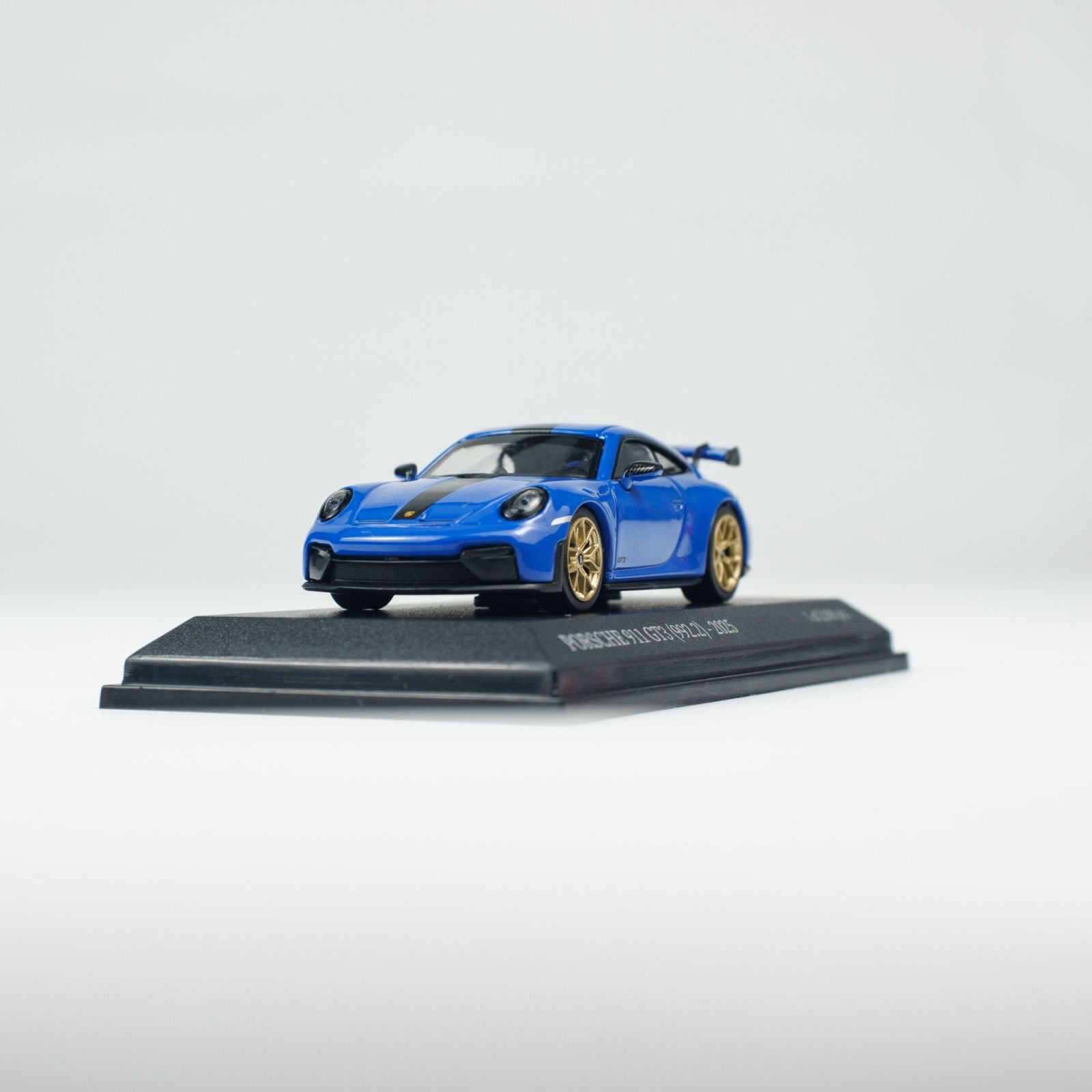 Minichamps 1:64 PORSCHE 911 (992.2) GT3 - 2025 - BLUE CLDC