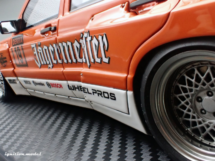 [Preorder] Ignition Model 1:18 PANDEM 190 Orange IG3771