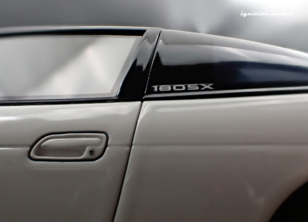 Ignition Model 1:18 Nissan 180SX TYPE X (RPS13) White IG3760