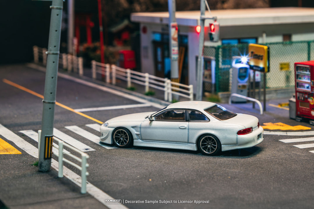 [Preorder] Tarmac Works 1:64 VERTEX Toyota Soarer JZZ30 White T64G-080-WH