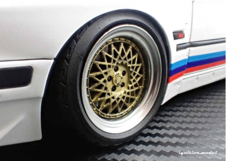 [Preorder] Ignition Model 1:18 PANDEM 30 White IG3714