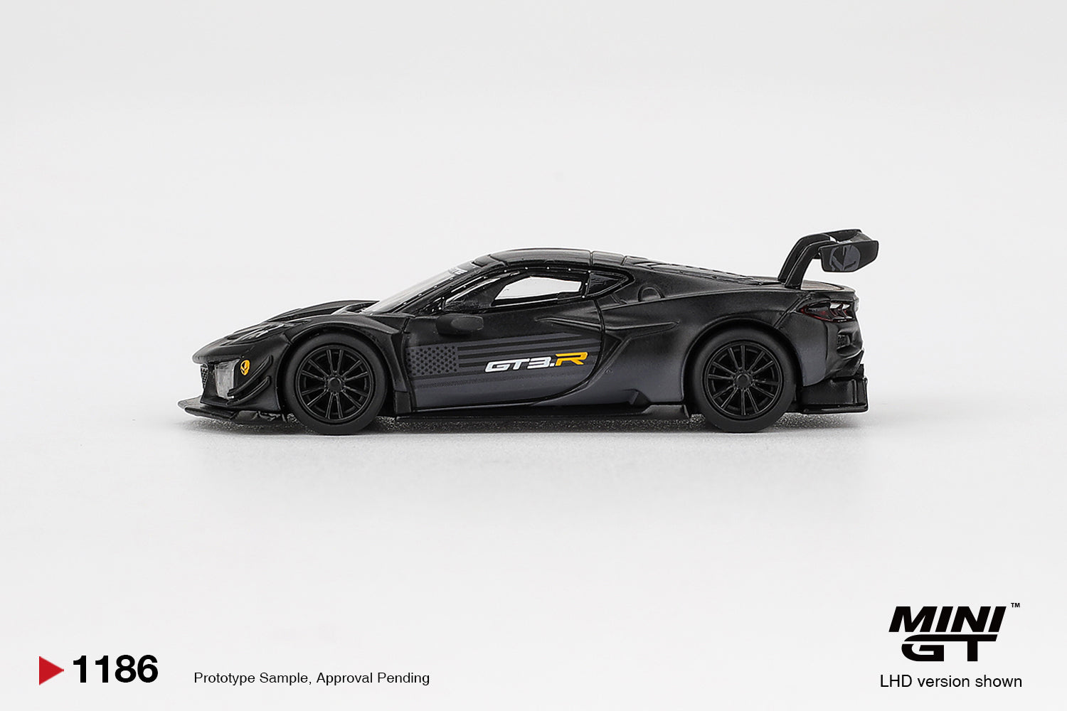 Preorder] Mini GT 1:64 Chevrolet Corvette Z06 GT3.R Road America