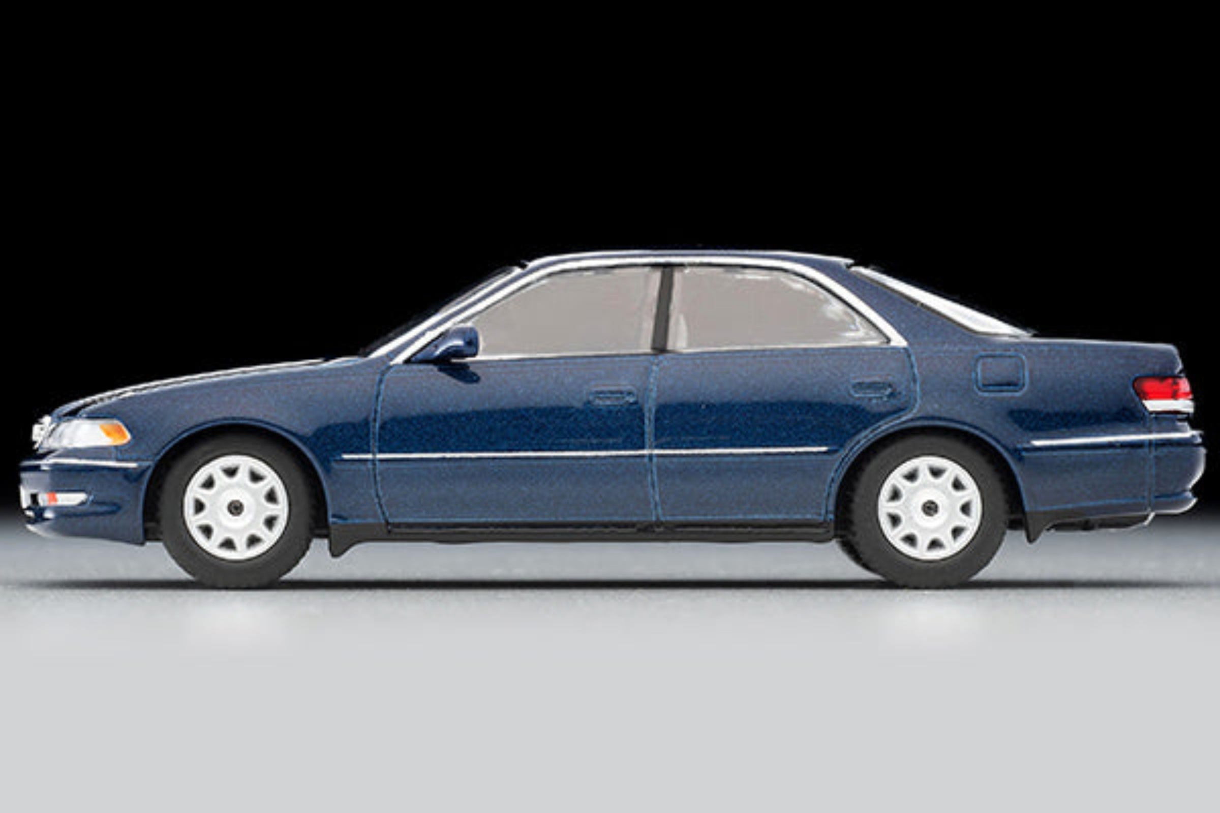 Tomytec TLVN 1:64 Toyota Mark II 2.5 Grande 1998 model (navy
