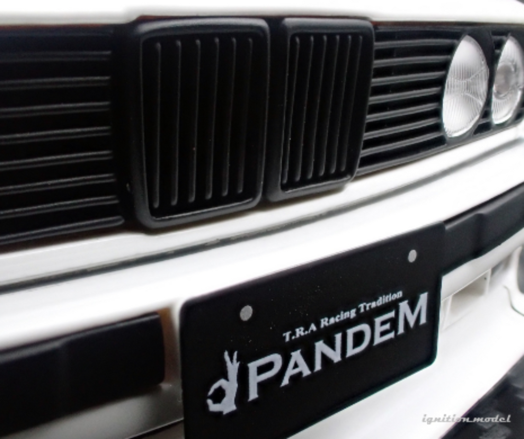 [Preorder] Ignition Model 1:18 PANDEM 30 White IG3714