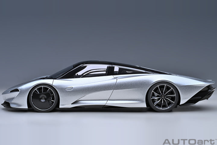 AUTOart 1:18 McLaren Speedtail - Supernova Silver 76090