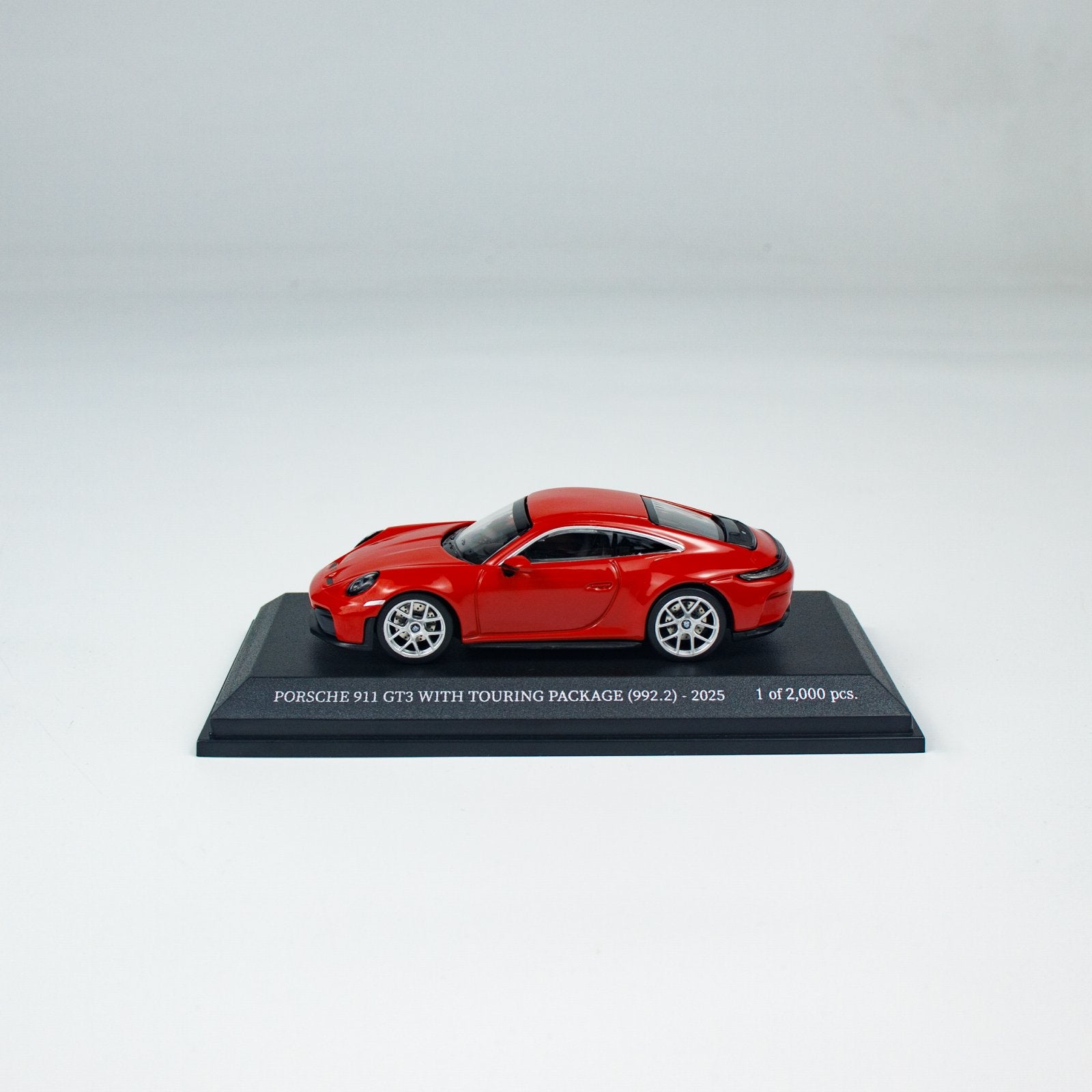 Minichamps 1:64 PORSCHE 911 (992.2) GT3 TOURING - 2025 - RED CLDC