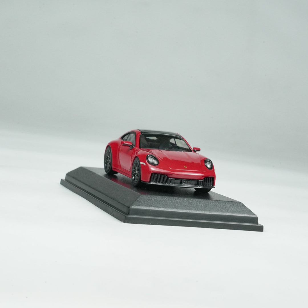 [Preorder] Minichamps 1:64 PORSCHE 911 (992.2) CARRERA GTS -2025- RED CLDC 643064123