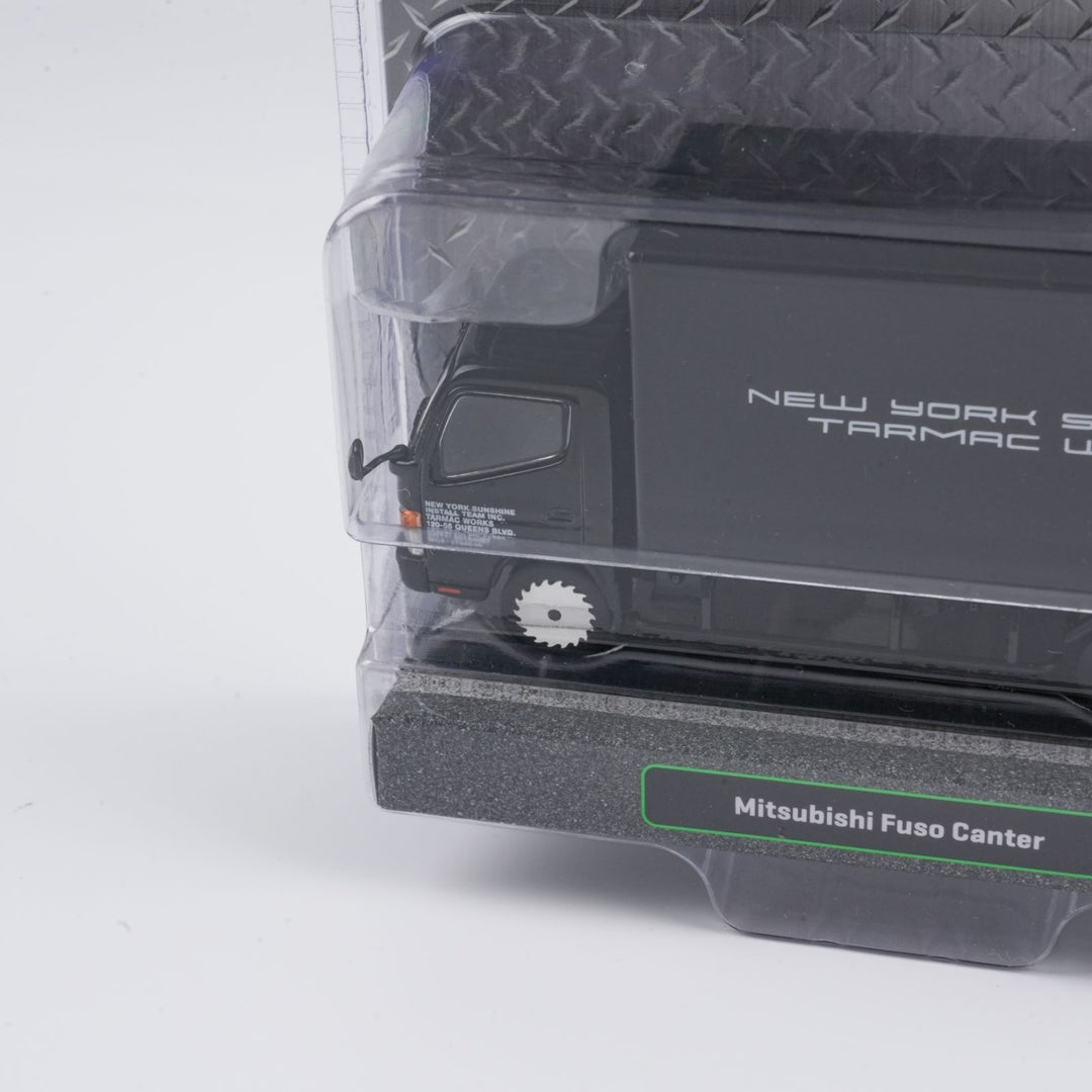 [Preorder] Tarmac Works 1:64 Mitsubishi Fuso Canter New York Sunshine T64T-TL002-NYS