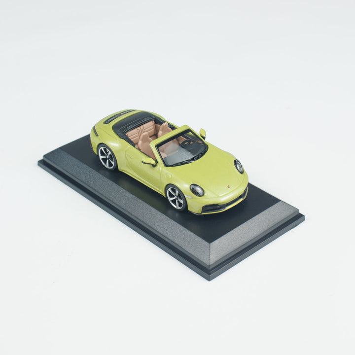 [Preorder] Minichamps 1:64 PORSCHE 911(992.2) CARRERA CABRIOLET YELLOW CLDC 643064034