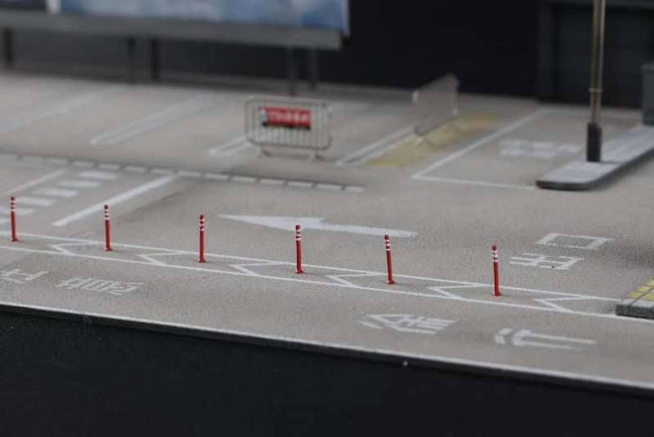 YOU&amp;CAR 1:64 Billboard Parking Lot Scene