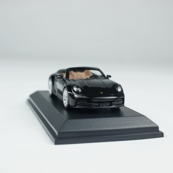 [Preorder] Minichamps 1:64 PORSCHE 911(992.2) CARRERA CABRIOLET  CLDC 643064035