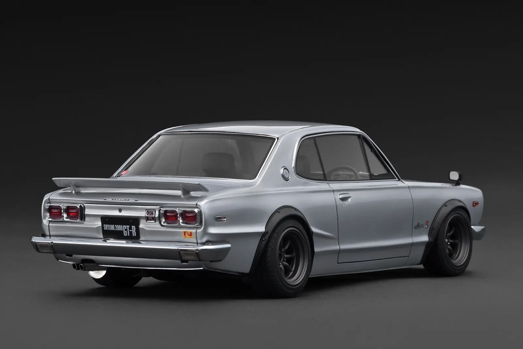[Preorder] Ignition Model 1:18 Nissan Skyline 2000 GT-R (KPGC10) Silver IG4031
