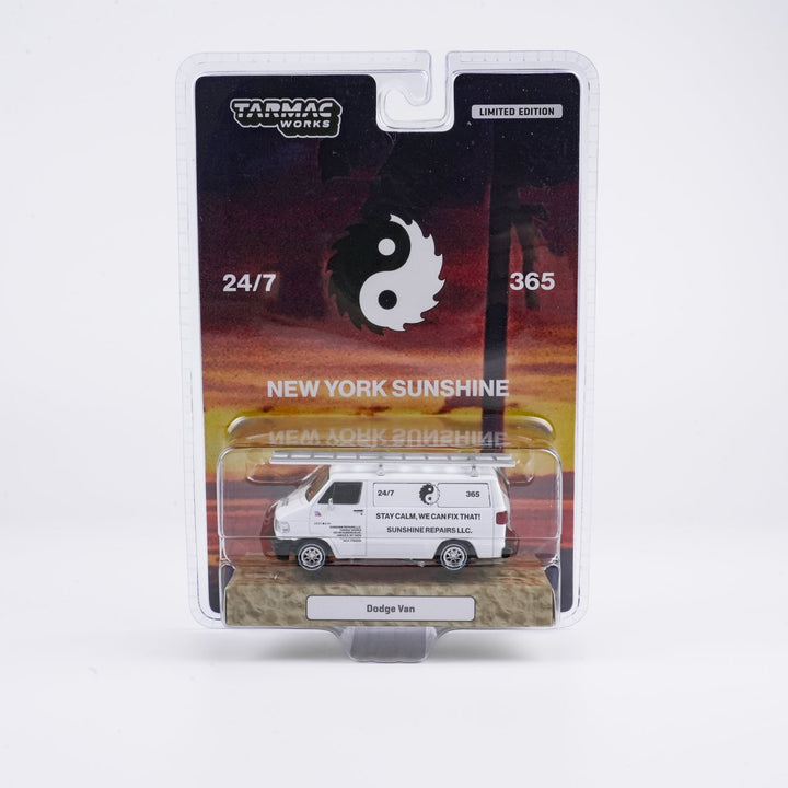 [Preorder] Tarmac Works 1:64 Dodge Van, New York Sunshine T64G-032-NYS