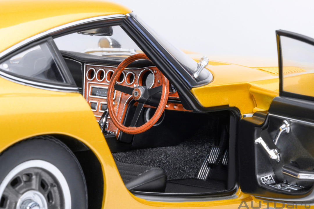 [Preorder] AUTOart 1:18 Toyota 2000GT 1967 Gold 79549