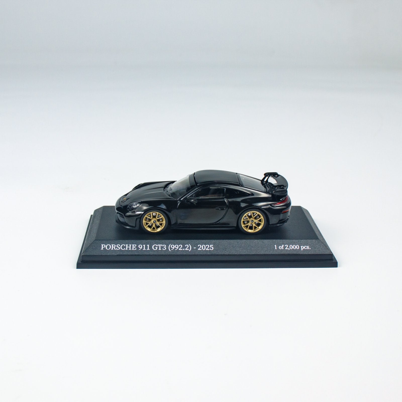 Minichamps 1:64 PORSCHE 911 (992.2) GT3 - 2025 - BLACK CLDC