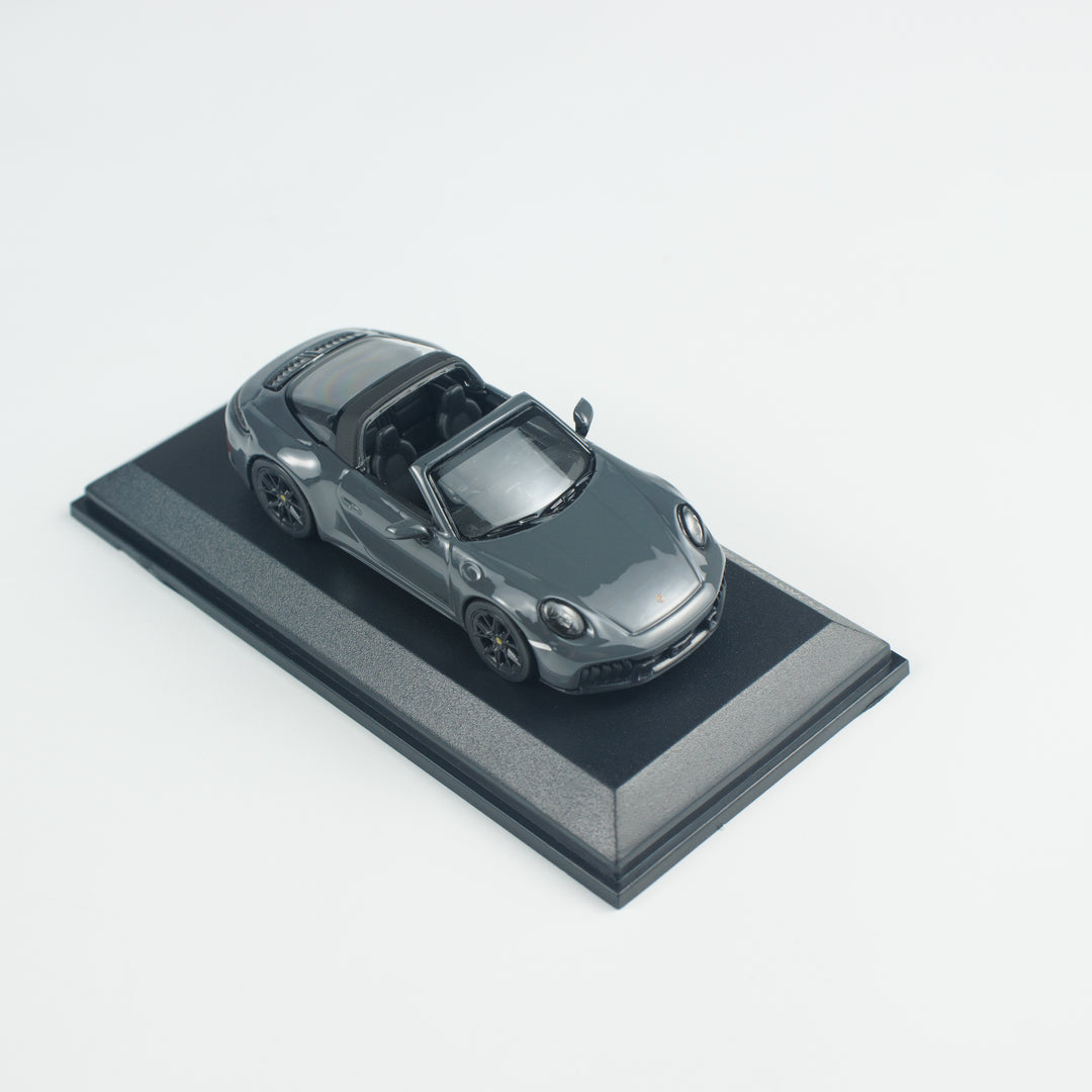 [Preorder] MINICHAMPS 1:64 PORSCHE 911 (992.2) TARGA 4 GTS -2025-GREY CLDC 643064146