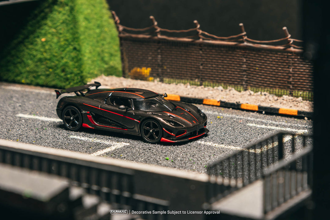 [Preorder] Tarmac Works 1:64 Koenigsegg Agera RS Black Carbon Fiber / Red Accents T64G-TL005-BCF