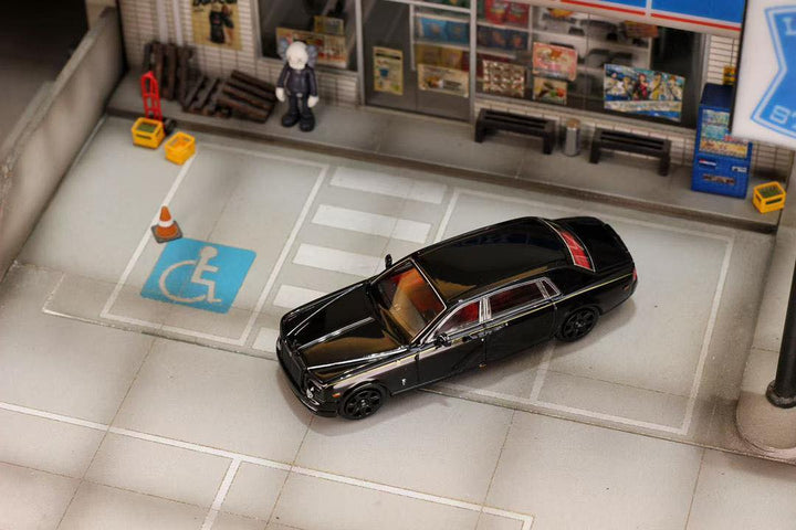 Street Weapon 1:64 Rolls-Royce Phantom VII (2 Colours)