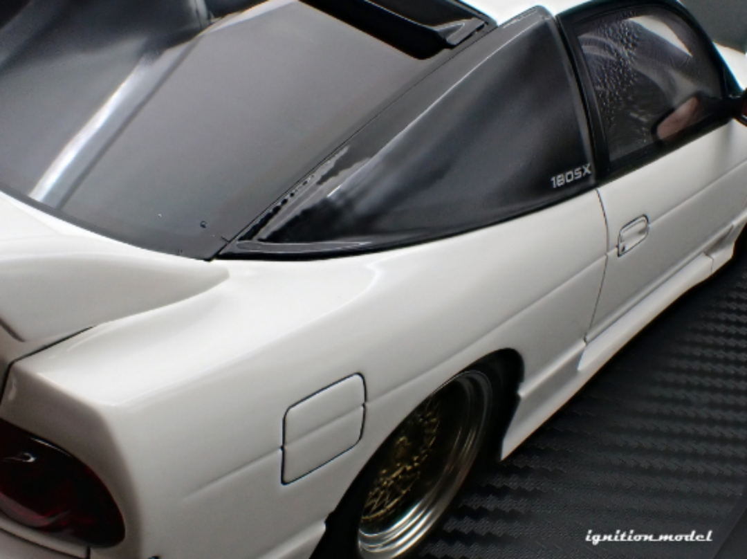 Ignition Model 1:18 Nissan 180SX TYPE X (RPS13) White IG3763 Ignition Model 1:18 Nissan 180SX TYPE X (RPS13) White IG3763