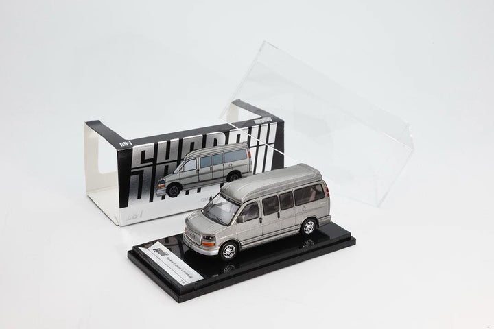 [Preorder] Shadow 1:64 SAVANA EXPLORER LIMITED SE LHD (3 Colours) LL-057-287/LL-057-289/LL-057-290