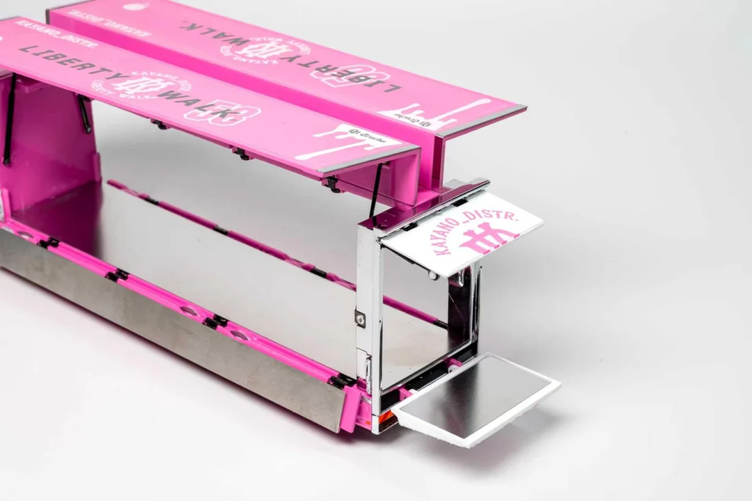 GCD 1:64 HINO 700 LB PINK - KAYANO DIST EDITION KS-093-738