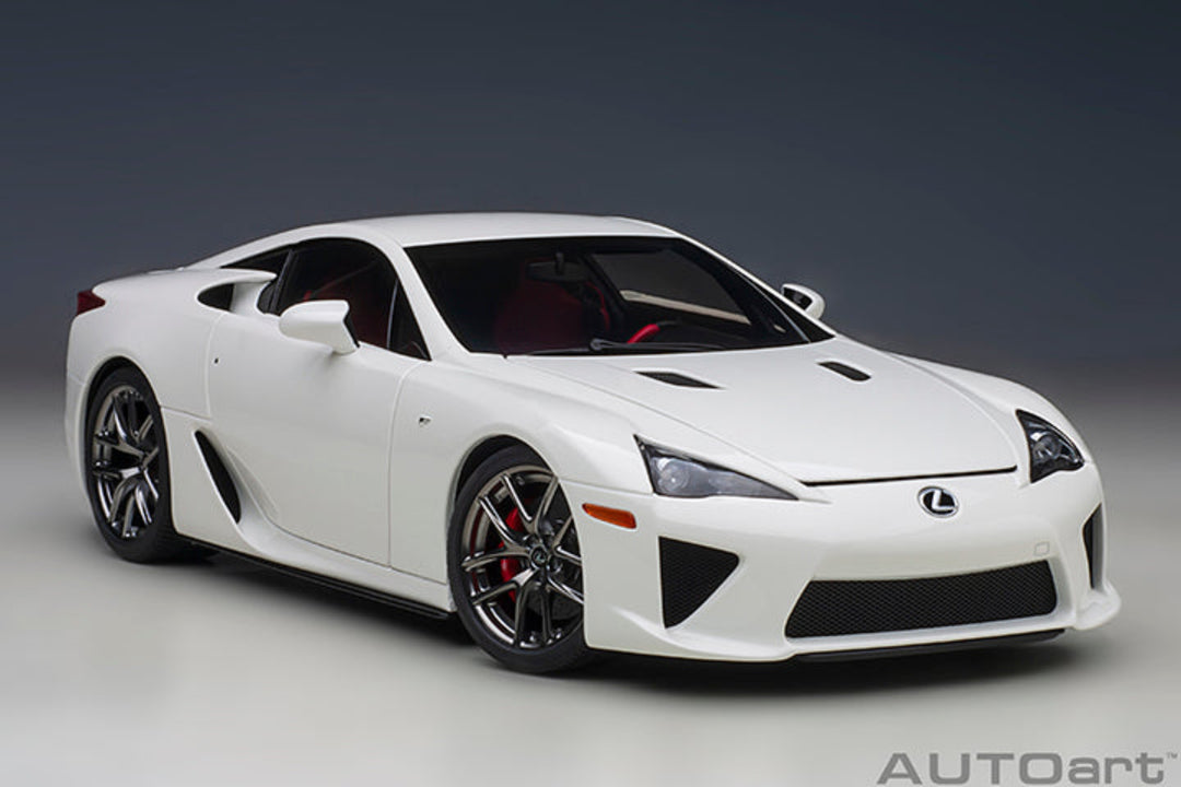 AUTOart 1:18 Lexus LFA - Whitest White 78850