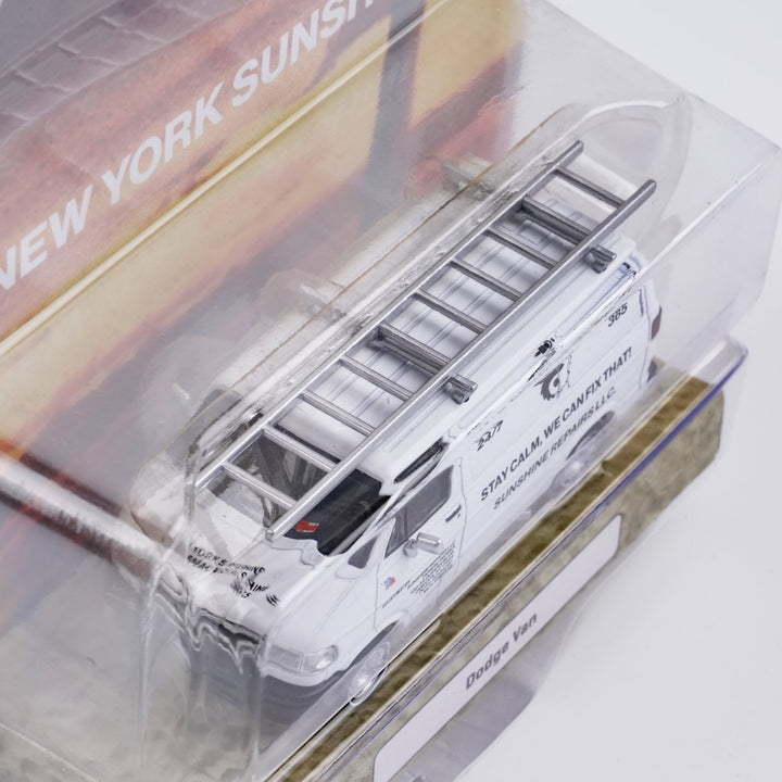 [Preorder] Tarmac Works 1:64 Dodge Van, New York Sunshine T64G-032-NYS