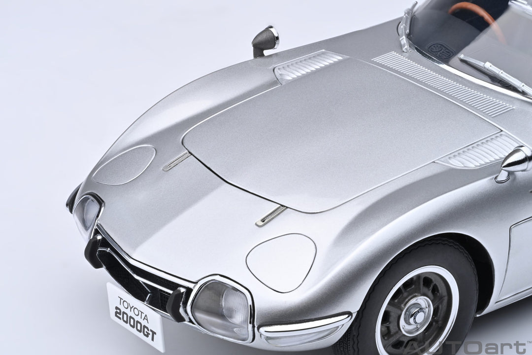 [Preorder] AUTOart 1:18 Toyota 2000GT 1967 Silver 79548