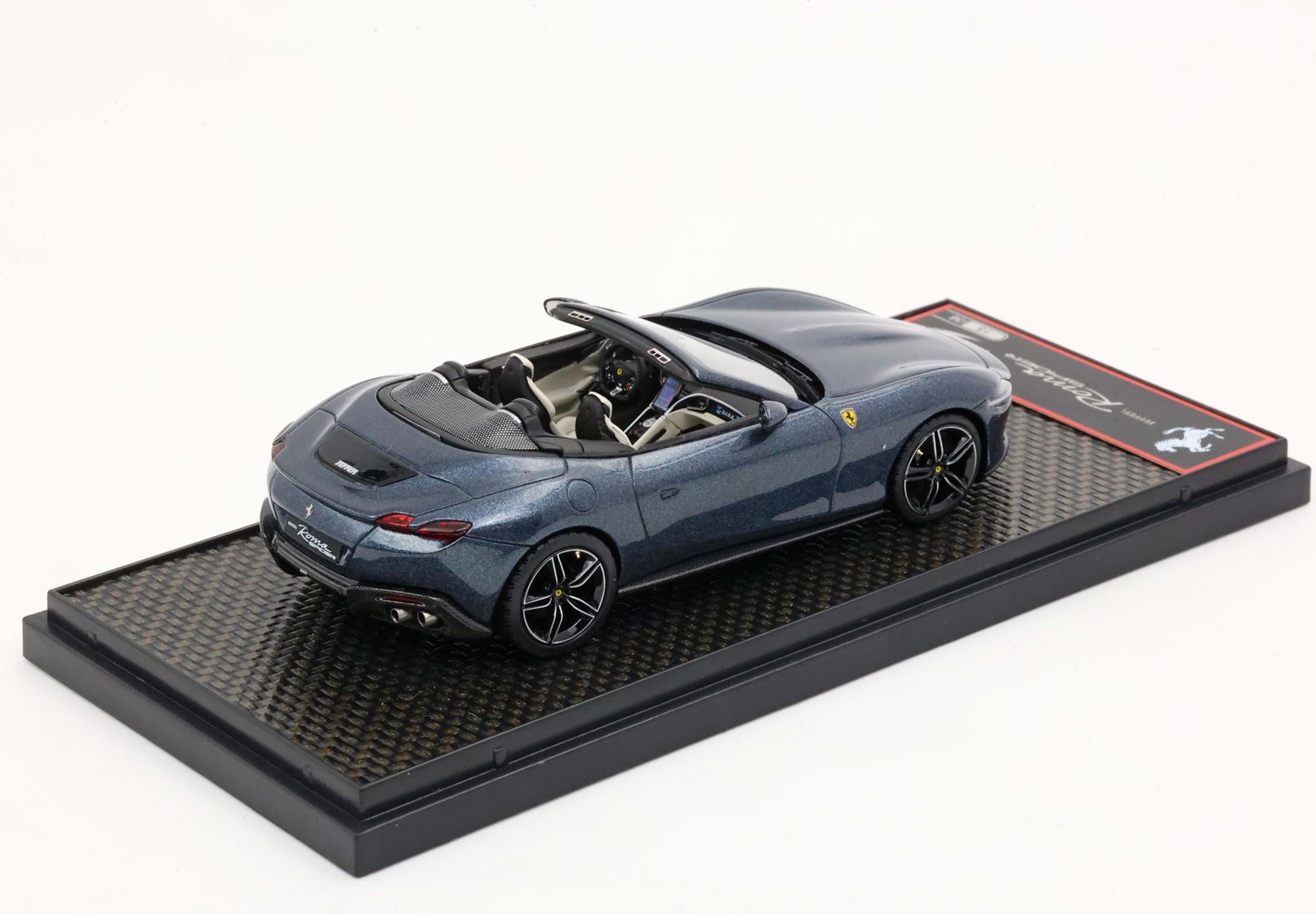 BBR Model 1:43 Ferrari Roma Spider Blu Roma disponibile dal 23