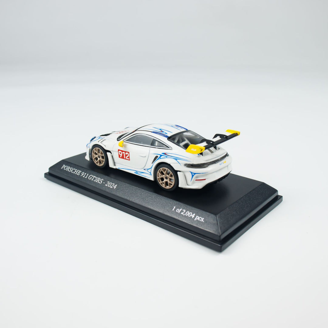 [Preorder] MINICHAMPS 1:64 PORSCHE 911 (992) GT3 RS - 2024 CLDC 643062121